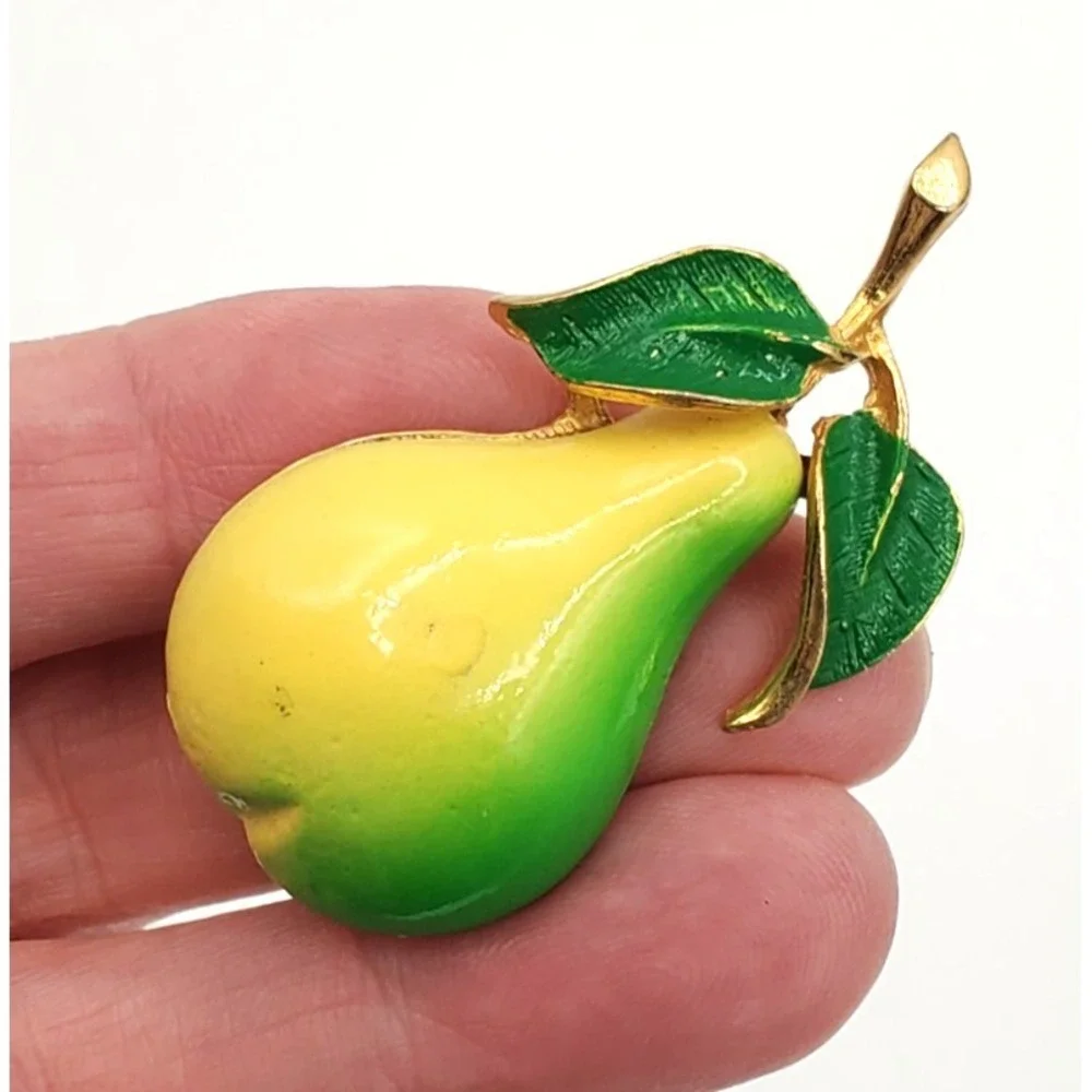 Vintage Gold Tone Enameled Pear Fruit Brooch Pin